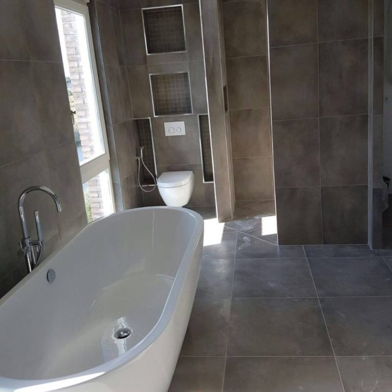 Betonlook tegels voor badkamer in Almere