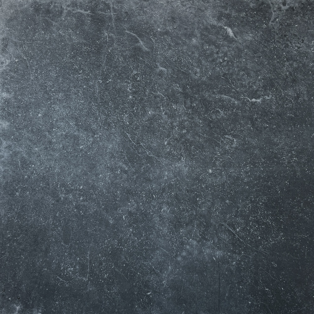 Natuursteenlook Tegel 60×60 Belgisch Hardsteenlook Mat Zwart Pietra Blue