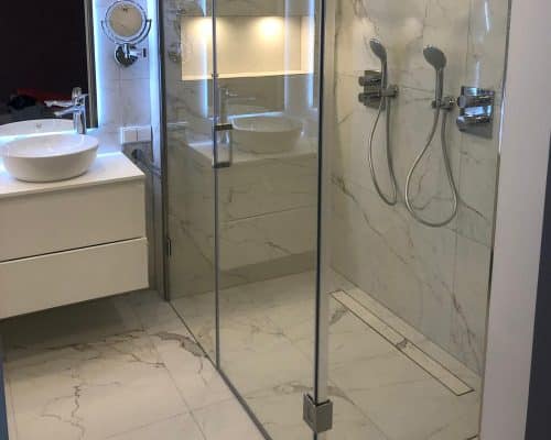 Marmerlook Tegels in Badkamer
