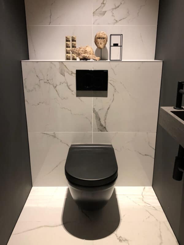 Marmerlook Tegels Toilet Wit Zwart Antraciet