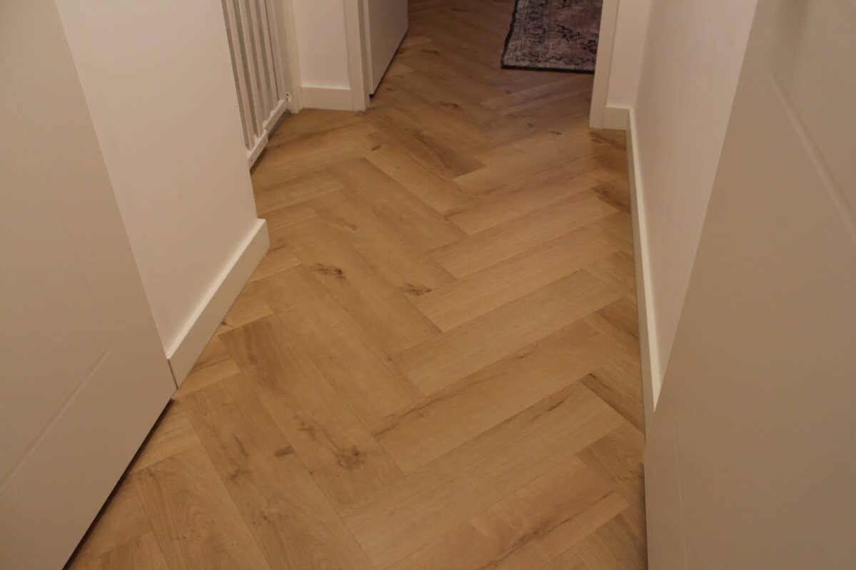 visgraat PVC inclusief legwerk