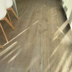 Vloertegels 200x26 Cz Honey woonkamer