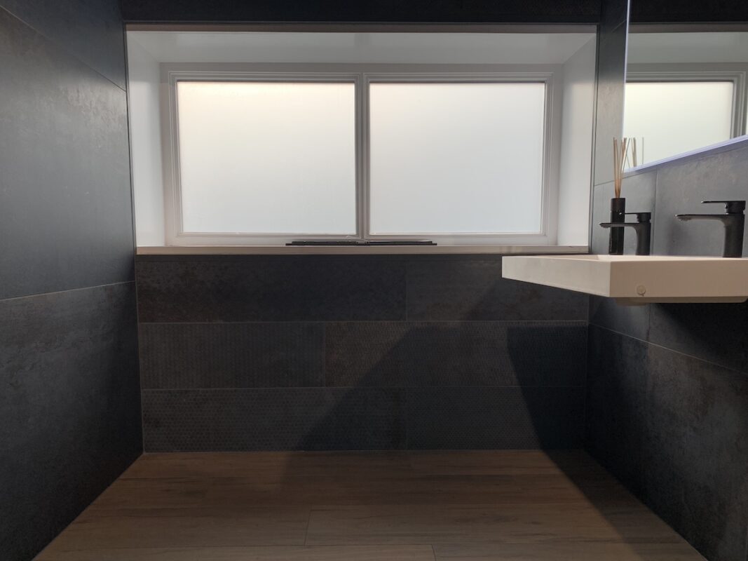 Opstelling Metallook en Houtlook Tegels