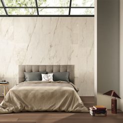 Marmerlook Tegel Slabs 260x120 - TR-CRE Marble Gebroken Wit Creme Hoogglans Sfeer