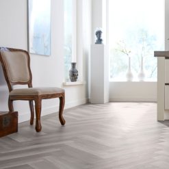 Alternative view of PVC - mFLOR Parva Plus Broad Leaf Visgraat Grey Sycamore 60,96x11,43 Grijs