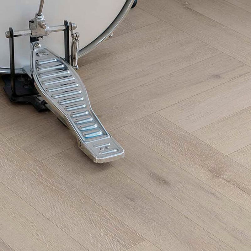 PVC – COREtec Authentics Herringbone Alto 66×11 Lichtbruin Visgraat