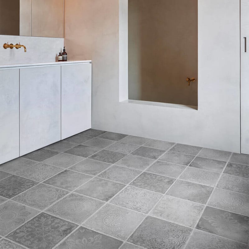 PVC – COREtec Essentials Tile Rabat 94 120,5×30,2 Grijs