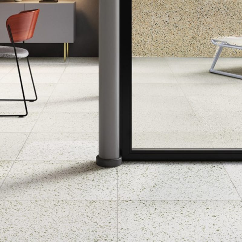 Terrazzolook Tegels 120x60 Tile Stories Rialto Zinc Naturale Wit Grijs Terrazzolook Tegels 120x60 Tile Stories Rialto Zinc Naturale Wit Grijs