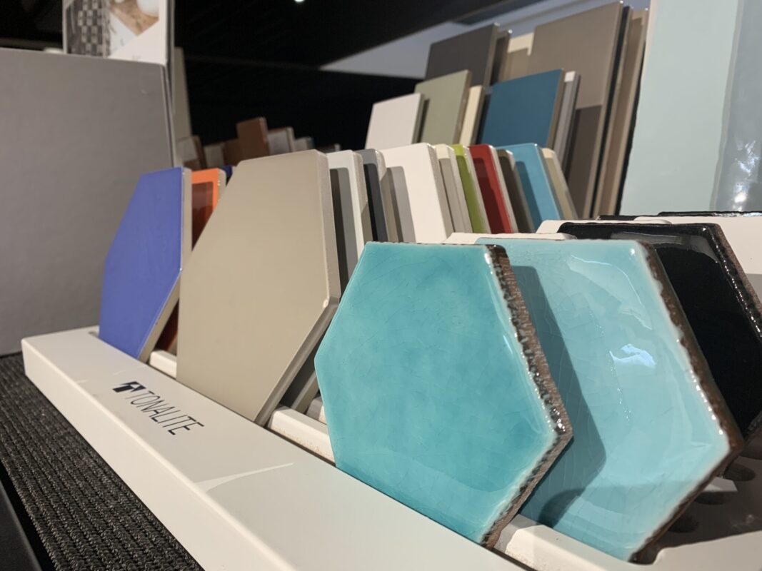 Hexagon tegels plaatsen