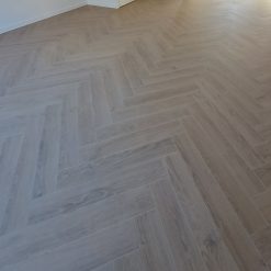Alternative view of Visgraat 15x90 Lignea Rovere Bruin