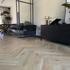Alternative view of Gelasta Callisto Visgraat Natural Oak Light Lichtbruin 14,6x73 - Klik PVC