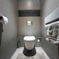 Betonlook tegels toilet wc industrieel