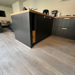 Keuken houtlook tegels keramisch parket woning