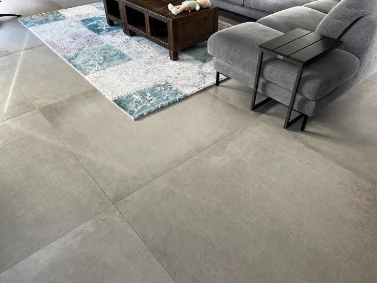 Tijdloos resultaat met stoere betonlook en elegante houtlook