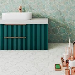 14x16 Hexagon Tegels Rock Star Calacatta Gold Sfeerfoto