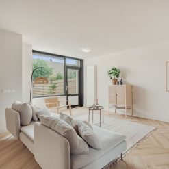 Alternative view of Mansion Dryback Visgraat Unfinished Oak 15x75 Beige