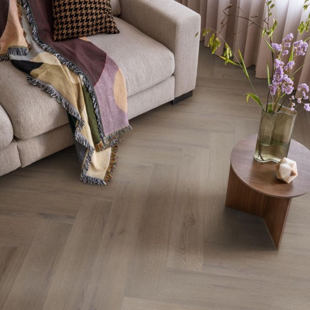 PVC – Ambiant Spigato XL Valento Visgraat Brown 18×90
