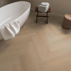 Plak-pvc naturel eiken visgraat in een interieur, sfeerfoto 5