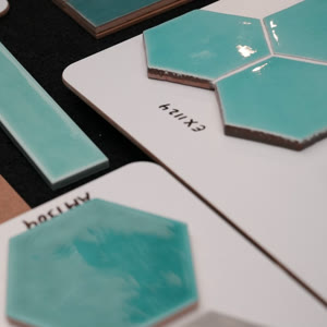 Hexagon in onze showroom